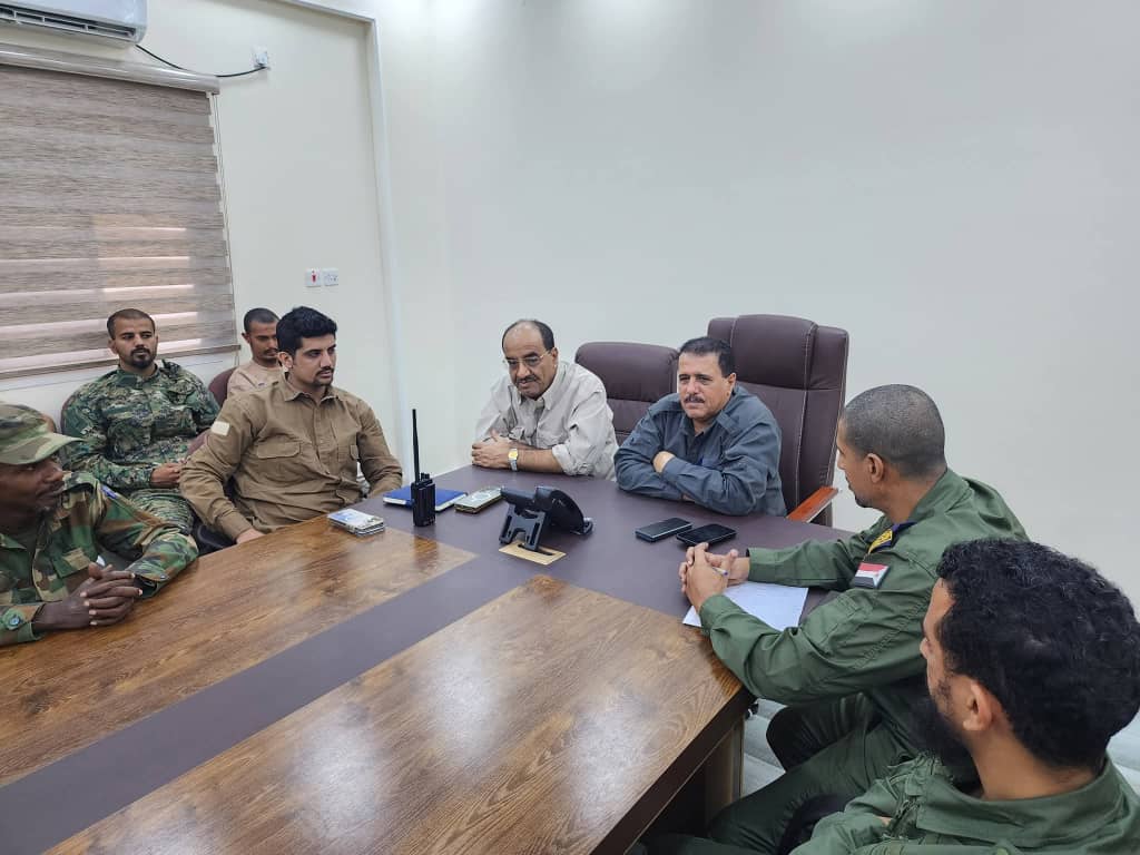 تعزيز الأمن في عدن: نائب مدير الأمن يشدد على أهمية كاميرات المراقبة