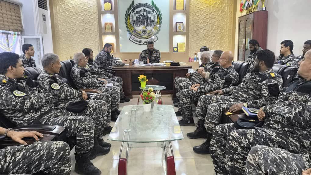 بن عفيف يترأس اجتماعا لمناقشة الخطة الأمنية لعيد الفطر 