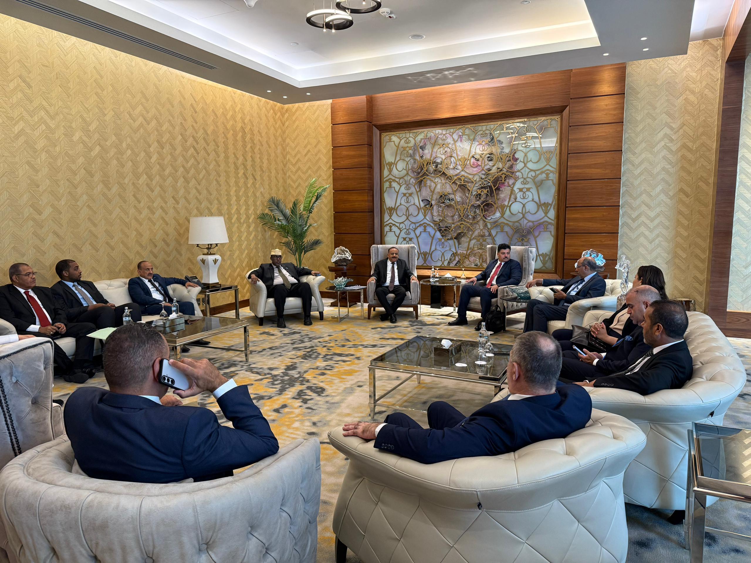 وزير النقل يشارك في افتتاح فعاليات المنتدى العربي السنوي الأول للذكاء الاصطناعي بمدينة العلمين الجديدة 