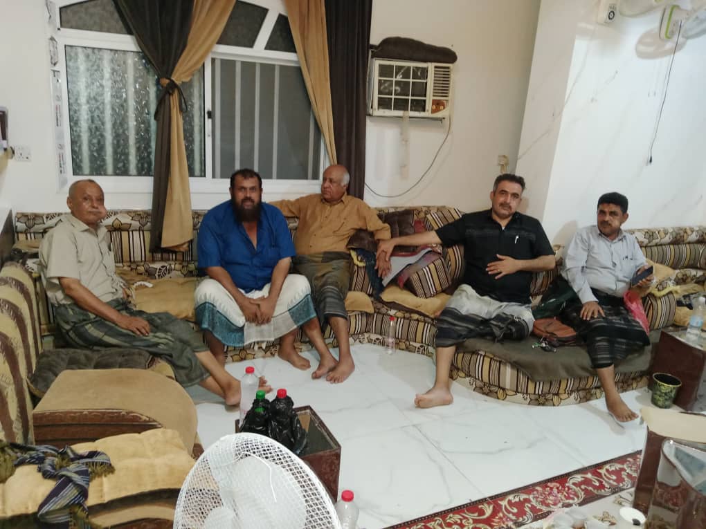 وكلاء محافظة ابين يعقدون  اجتماعاً استثنائياً لمناقشة أوضاع المحافظة