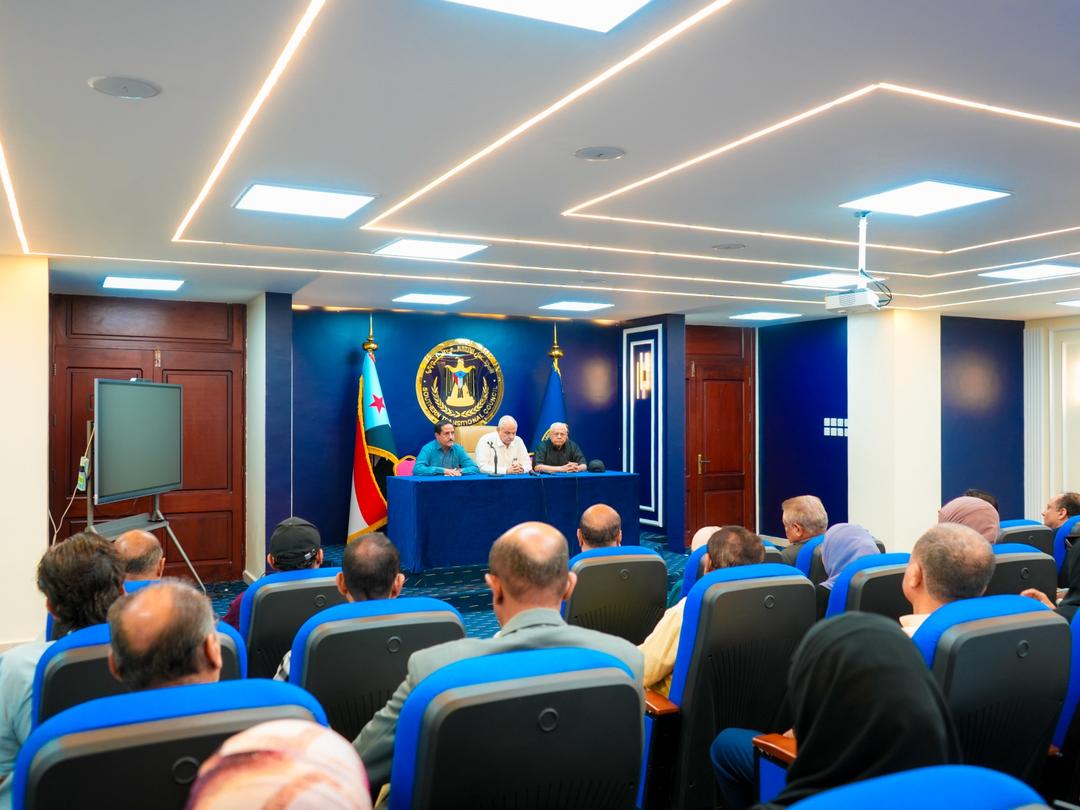 ‏بيان صادر عن الاجتماع الاستثنائي الطارئ للجمعية الوطنية ومجلس المستشارين والأمانة العامة بالمجلس الانتقالي الجنوبي