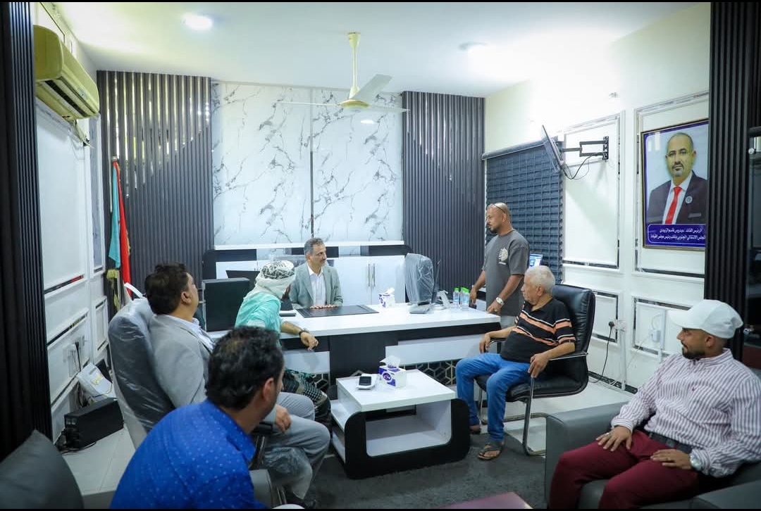 لملس يطّلع على مستوى الإنجاز بمشروعي مدينة الشيخ محمد بن زايد الطبية وشلالات عقبة عدن السياحي ومبنى السلطة المحلية بصيرة